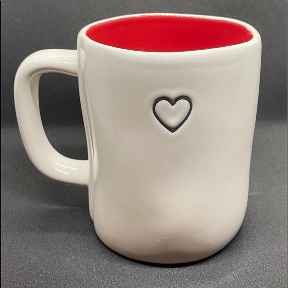 Rae Dunn ❤️ Valentine’s Day Mug - Heart ❤️ - Picture 2 of 3